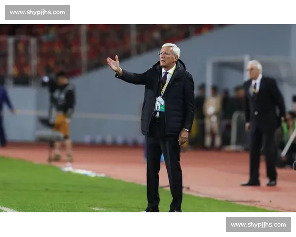 贝伦布鲁赫盛赞卡博尼与埃斯波西托:机会把握为年轻球员树立榜样