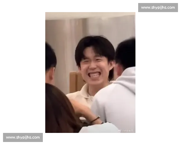 王楚钦互动赛高情商逆转，笑容引爆全场